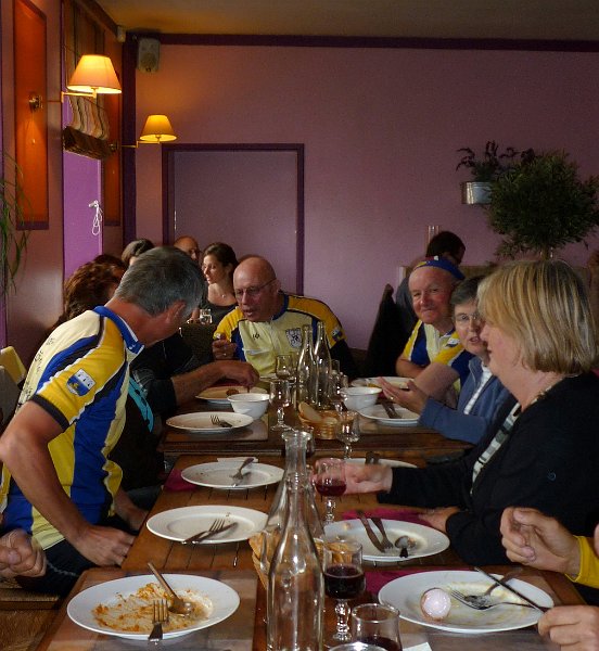 2010-06-14 01 Arret inopine a Bannalec.JPG